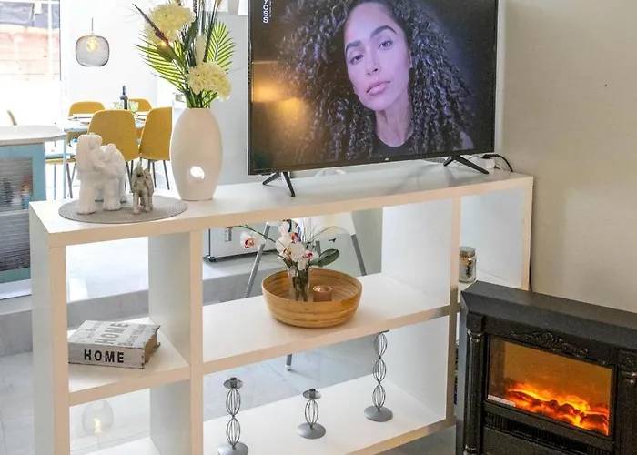 Litsa Case de vacanță