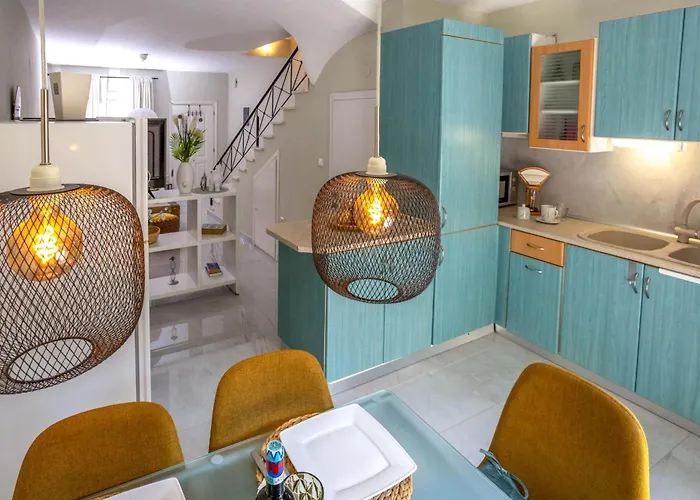 Litsa Case de vacanță *