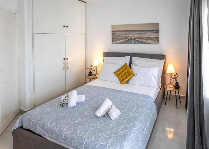 Case de vacanță Litsa Nea Iraklitsa