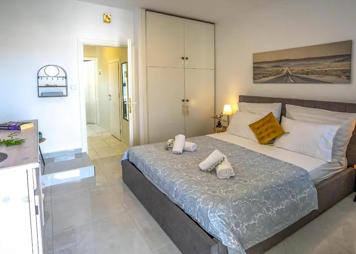 Litsa * Nea Iraklitsa