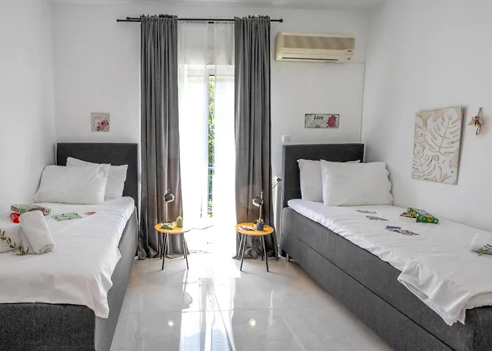 Litsa * Nea Iraklitsa