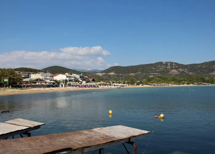 Litsa Case de vacanță